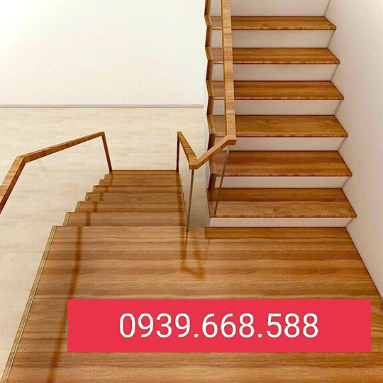 Bậc cầu thang nhựa vân gỗ