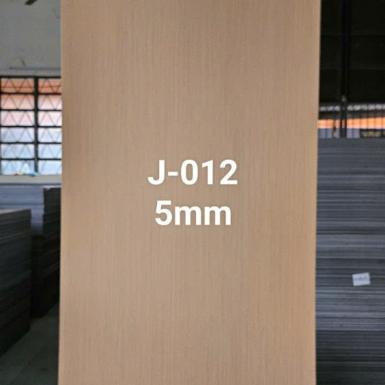 Tấm ốp than trẻ 5 - 8mm 
